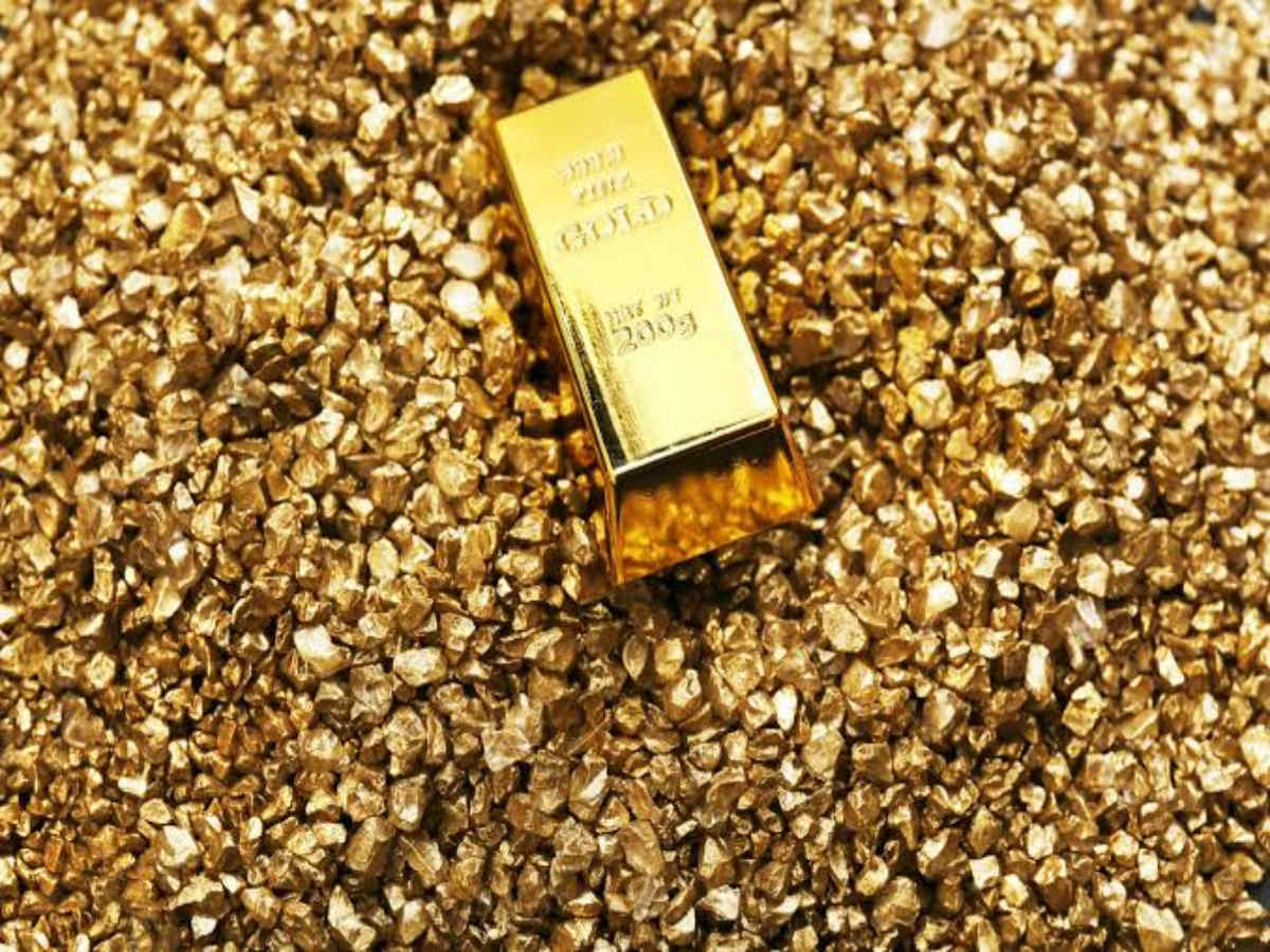 نبيع ولا تشتري.. سعر جرام الذهب عيار 18 الأربعاء