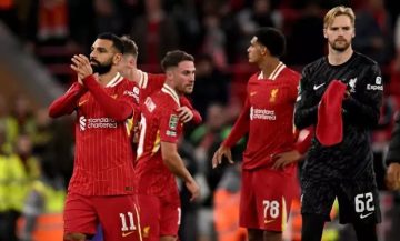 «بقيادة محمد صلاح ».. تعرف علي تشكيل مباراة ليفربول ويوكوهاما اليوم و ظهور الصفقات الجديدة 