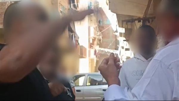 سلوك الفرد قد يتأثر بالبيئة المحيطة