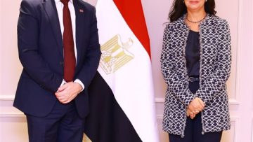 “التضامن الاجتماعي” و”السفارة البريطانية” يبحثان تعزيز التعاون في الحماية الاجتماعية والعمل الإنساني