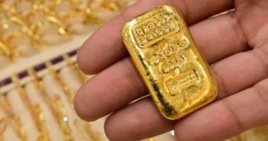الذهب يتراجع عالميًا ويستقر محليًا.. تصريحات ترامب تقلب الموازين