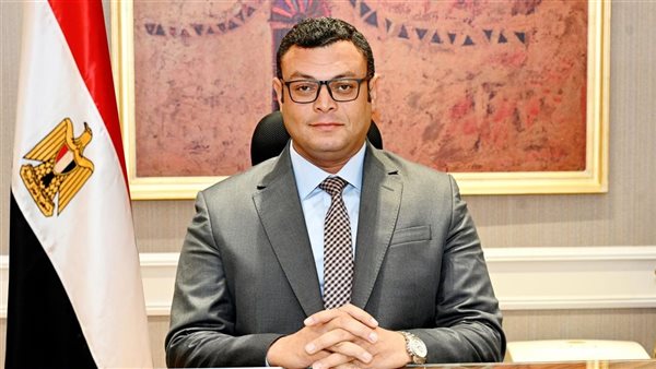 وزير الإسكان يلتقى مسئولى شركة HDP ضمن سلسلة اجتماعات متابعة موقف مبيعات وتسويق المشروعات بالمدن الجديدة