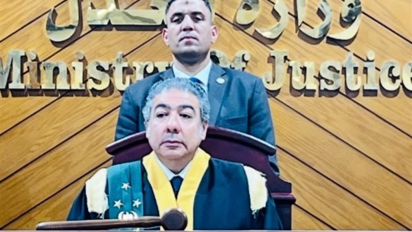 الاتجار بالبشر وهتك العرض والتصوير عبر “فيديو كول”