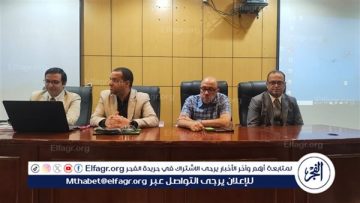 وكيل صحة أسيوط يترأس اجتماعًا لمناقشة مؤشرات الأداء مع مديري الإدارات