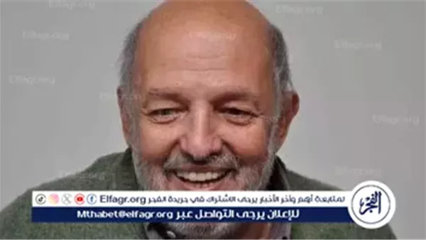 محمد خان.. المخرج الذي جعل الكاميرا تعشق الشارع المصري وكتب اسمه في سجل الخالدين