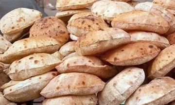 بعد زيادة أسعار البنزين.. شعبة المخابز: لا مساس برغيف العيش