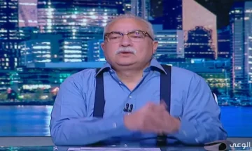 إبراهيم عيسى بعد رفع أسعار البنزين: الدولة أكبر من الحكومة
