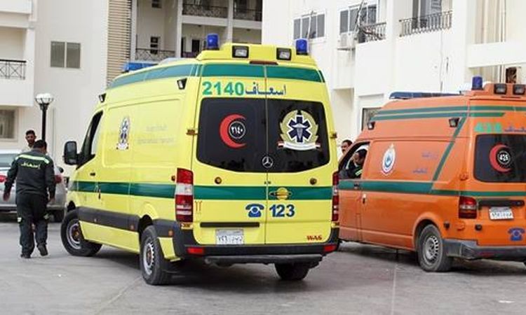 وفاة وإصابة 4 أشخاص في حادث مروري بالمنيا