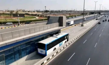 لتسهيل تنقل المواطنين.. إتاحة خدمة حجز تذاكر الأتوبيس الترددي إلكترونيًا