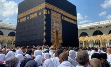محافظ أسيوط: غدا فتح باب التقديم لحج الجمعيات الأهلية لموسم 1447هـ – 2026م وحتى 6 نوفمبر المقبل