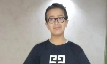 والد طفل الإسماعيلية:دفنت ابني بس مش عارف أنام.. صورة القاتل وهو يقطع فيه مش بتفارق خيالي” ( خاص )