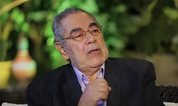 صبري عبد المنعم في أول ظهور بعد الوعكة الصحية الأخيرة.. استأصلت جزءا كبيرا من الرئة بسبب السرطان