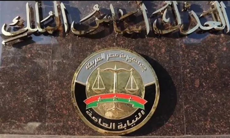 إخلاء سبيل السائق والكمسري المتهمين بواقعة سقوط مسن بالمنصورة على ذمة التحقيقات