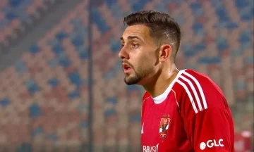 نهاية الشوط الأول.. الأهلي بعشرة لاعبين يتقدم على إيجل نوار في دوري أبطال إفريقيا
