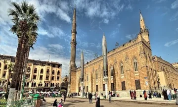 هل الاحتفال بمولد سيدنا الحسين بدعة؟.. أمين الفتوى يجيب