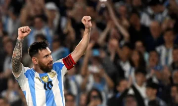 ميسي يوجه رسالة دعم لشباب الأرجنتين بعد خسارة نهائي كأس العالم تحت 20 عامًا أمام المغرب