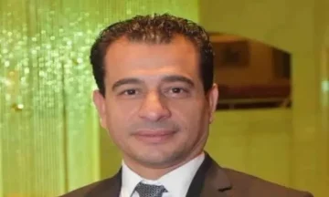 نقابة المهن التمثيلية تهنئ المخرج هشام عطوة بعد توليه رئاسة قطاع المسرح