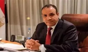 وزير الخارجية: أنا من أسرة بسيطة في أسيوط.. وبشتغل 16 ساعة يوميًا