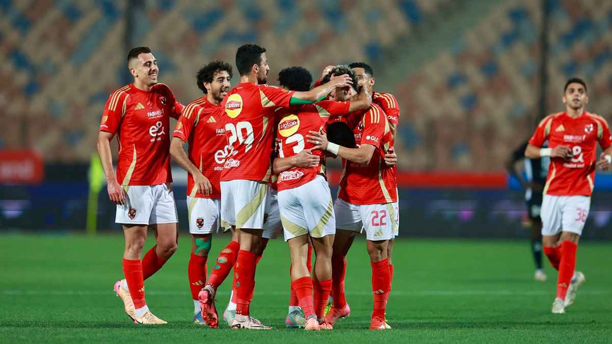 الأهلي يعلن مفاجأة كبرى عن صفقات يناير.. وسر حسام غالي