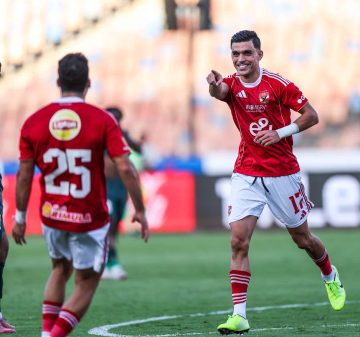 تألق زيزو وبن شرقي.. الأهلي يفاجئ الاتحاد السكندري في الشوط الأول