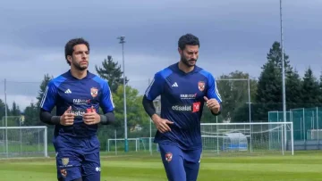 أحمد شوبير يكشف عن حارس الأهلي الأساسي في لقاء بتروجيت القادم بالدوري