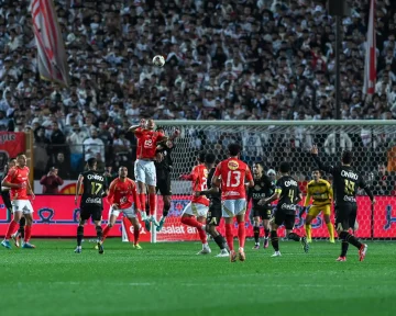 بعد زيزو.. صفقة مدوية من داخل الزمالك إلى الأهلي