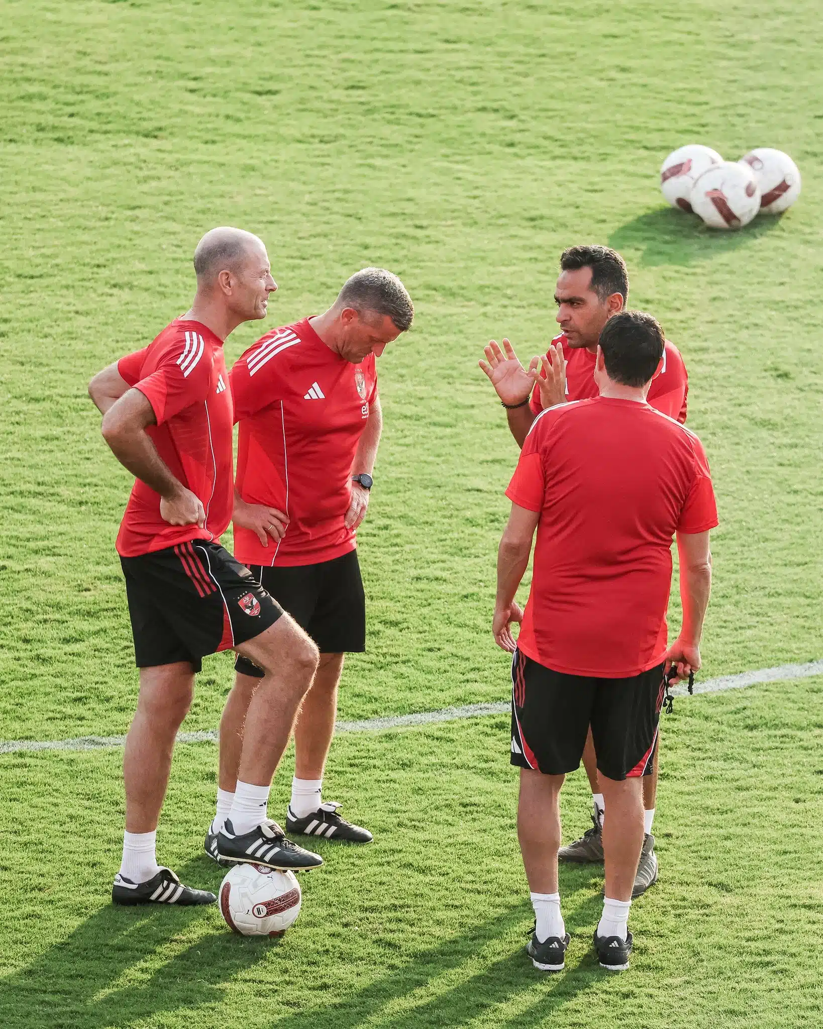 بأمر ييس توروب.. عودة نجم الأهلي إلى فريقه السابق رسمياً بسبب 25 مليون جنيه